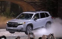 Ra mắt Subaru Forester 2025: Gây tranh cãi vì thiết kế na ná Explorer, đã nhiều 'option' để đấu CX-5 và Tucson
