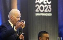 Chính phủ Mỹ thoát nguy cơ đóng cửa trong gang tấc