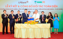 Bầu Đức đổi tên đội bóng thành CLB Bóng đá LPBank – Hoàng Anh Gia Lai