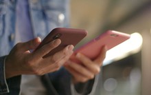 Sau một cuộc điện thoại, người phụ nữ lập tài khoản ngân hàng mới đứng tên mình rồi chuyển hết tiền sang, kết cục bị lừa mất 3,5 tỷ đồng