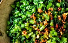 Ăn nửa cân rau này tốt hơn cả 10 củ nhân sâm, nhưng người Việt lại vứt đi