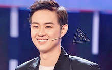 Ít ai biết nam ca sĩ Việt này từng tốt nghiệp thủ khoa lại còn làm giáo viên, xem lượng người theo học mà choáng