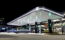 Đây có thể là trạm sạc Mercedes-Benz ở Việt Nam trong tương lai: 20 phút đầy 10-80% pin, có phòng chờ cao cấp như ở sân bay