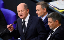 Đức dừng các khoản chi mới vì khủng hoảng ngân sách