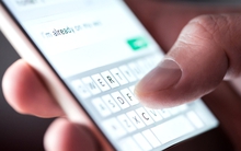 Các dấu hiệu cho thấy điện thoại của bạn đang bị cài "ứng dụng đánh cắp mật khẩu"