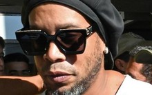 Tài khoản ngân hàng "trắng xoá", Ronaldinho bị doạ tịch thu nhà vì nợ nần chồng chất