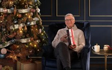 Tỷ phú Bill Gates tiết lộ 3 cuốn sách đáng đọc cho dịp lễ cuối năm