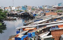 Vì sao TPHCM chậm di dời nhà ven kênh rạch?