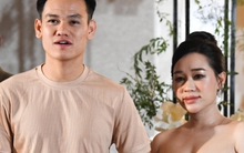 Hé lộ tiền mừng cưới Đoàn Văn Hậu của vợ chồng Hồ Tấn Tài, nhan sắc nàng WAG gây chú ý