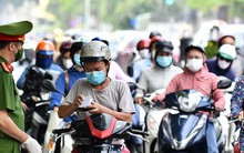 Đề xuất lắp camera hành trình cho 73 triệu xe máy: Cần thiết hay gây khó cho người nghèo?