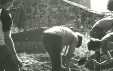 Đang đào khoai tây, cậu bé đụng trúng "báu vật Ai Cập": Phát hiện lập tức gây sốc cho giới khảo cổ