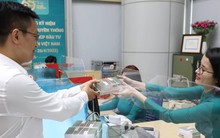 Ngân hàng kết dư hàng triệu tỷ đồng: 'Thúc' dòng tiền đi vào lưu thông