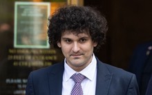 'Sam xoăn' bị kết 7 tội danh, nguy cơ ngồi tù 110 năm, kết thúc bi kịch của ông vua tiền số một thời