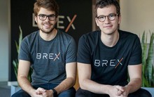 Bỏ học Stanford để khởi nghiệp, đôi bạn thân trở thành tỷ phú trẻ tuổi nhờ 5 BÍ QUYẾT 'nhỏ nhưng có võ'