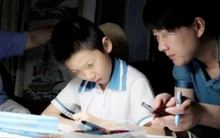 Cha mẹ thạc sĩ nhưng vẫn phải "bó tay" trước bài toán tiểu học của con, càng nghĩ càng rối tung!