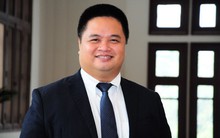 Phó Tổng giám đốc HoSE thôi chức vụ để đi du học