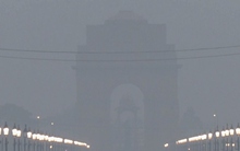 Thủ đô Ấn Độ cho lưu thông ô tô theo biển chẵn- lẻ để đối phó khói bụi