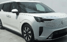 Volvo EM90 khoe nội thất xịn như phòng khách di động, khách mua Lexus LM khéo cũng phải gật gù