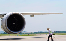 Hãng hàng không nào vừa nhận 'tráp' nợ thuế hơn 100 tỷ đồng?