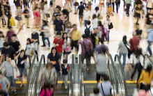 Người Trung Quốc đổi 1 thói quen: Apple và các ông lớn phương Tây "ngấm đòn", hàng nội địa thắng thế