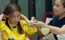 “Em bé khổng lồ” 16 tuổi vẫn được bảo mẫu bón cơm, cắt móng chân, tiêu đến 167 triệu đồng/ngày, giờ ra sao?