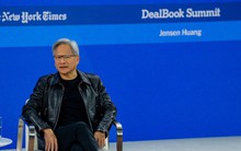 CEO Nvidia: AI sẽ cạnh tranh được với con người sau 5 năm nữa