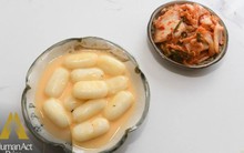 Bí mật món bánh gạo Hàn Quốc made in Vietnam "ngon hơn bản gốc" và điều khiến chuyên gia phải 2 lần thốt lên "Quá tốt!"