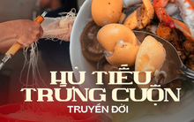 Món hủ tiếu trứng cuộn ruột heo bán đã 2 đời, thực khách ăn 10 năm không muốn đổi địa chỉ