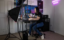 Hái ra tiền nhờ TikTok Shop: Chục nghìn đơn hàng đến như ‘tên lửa’, ngồi không cũng ra tiền nhờ 1 ngày đăng đều 2 video