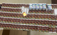 Nhận tin được nhà nước hỗ trợ mỗi tháng hơn 2 triệu đồng, phát thuốc miễn phí, cụ bà làm sổ để nhận thì mất hơn 1 tỷ đồng