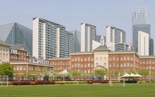 Hình ảnh bên trong "ngôi trường quý tộc" đắt nhất Thượng Hải khiến netizen choáng váng: Những người giàu nhất cũng chưa chắc dám cho con vào học