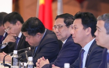 Thủ tướng tọa đàm với các tập đoàn hàng đầu Nhật Bản: Việt Nam là nơi an toàn trong cơn bão