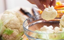 10 loại thực phẩm chống ung thư mà bạn nên ăn thường xuyên để tế bào ung thư không có cơ hội ‘gõ cửa’