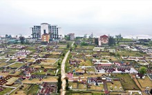 Sớm xây nghĩa trang rộng 20ha để di dời hàng nghìn ngôi mộ án ngữ bãi biển đẹp nhất Hà Tĩnh