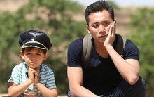 Nghe thấy câu nói của con trai, vợ chồng nam diễn viên nổi tiếng lập tức sa thải bảo mẫu