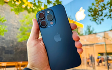 Giá iPhone 12,13,14... liên tục phá đáy thị trường Việt, có mẫu giảm đậm hơn 50%