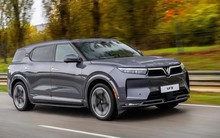 VinFast VF 9 thay đổi giá bán tại Mỹ