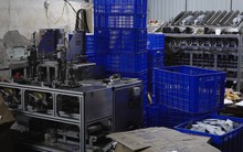 Hàng chục tấn thực phẩm chức năng "thương hiệu Úc, Canada"... sản xuất ở trại nuôi gà