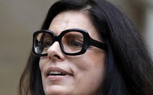 Người phụ nữ đầu tiên trên thế giới có 100 tỷ USD