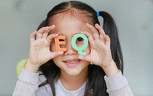 Giáo sư nổi tiếng tuyên bố: Trẻ có EQ thấp thường lớn lên trong 3 kiểu gia đình này, bố mẹ cần sớm thay đổi