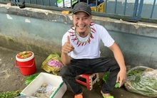 Anh Minh Râu sau 3 năm nổi tiếng: Sạp rau thay đổi cuộc đời, khác biệt 180 độ, vợ không nhận ra