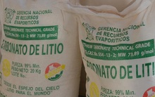 Nga và Trung Quốc đang dẫn đầu cuộc đua giành 'vàng trắng' tại Bolivia