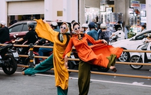 Những ngày cuối cùng của năm 2023: Nắng thì đẹp, phố yên bình và người rất xinh!