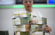 "Bức tranh khác" của ngành ngân hàng