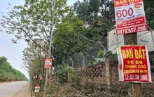 Làm thế nào để người dân có thể yên tâm rút tiền từ ngân hàng đổ vào bất động sản?