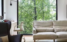 Rời nhà 100m2 về cải tạo lại căn hộ 27m2 vừa hẹp vừa dài,gia đình 5 người vẫn sống rất thoải mái