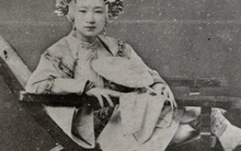 Loạt ảnh hiếm thời nhà Thanh hơn 100 năm: Người dân nhổ răng giữa đường, đệ nhất kỹ nữ gây bất ngờ!