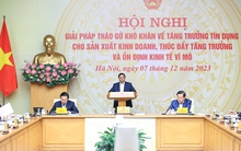 Thủ tướng: Khó khăn mà bất động sản vẫn muốn giữ giá bán như cũ, vẫn đòi hỏi "một chiều" thì liệu đã có trách nhiệm chung chưa?
