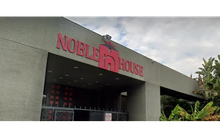 Đối tác Mỹ Noble House thoát nguy cơ phá sản: Hàng trăm tỷ đồng của 2 nhà xuất khẩu gỗ, đá Việt trên sàn chứng khoán được 'giải cứu'?