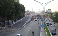Yêu cầu rút ngắn 6 tháng với cầu vượt tại nút giao An Dương - đường Thanh Niên